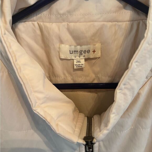 Anthropologie Umgee Cream Puffer Vest size 2X - Picture 3 of 4